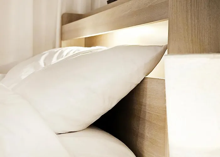 Cozy M Hongik,univer 6min, Sinchon Station 4min, Cozy, Confortable Villa Seoul